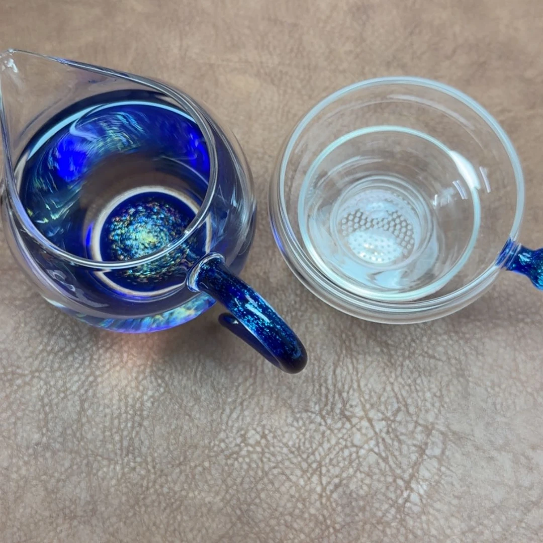 【闪购商品】玻璃斑斓怡然奉珠宝蓝