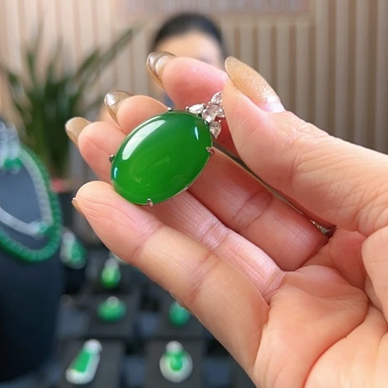 玛瑙/玉髓颈饰银S925镀金镶嵌