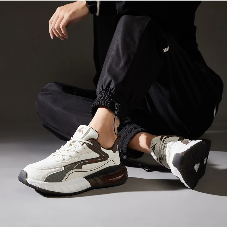 胖胖8821秋冬休闲跑步鞋男士百搭黑色潮鞋秋季潮流运动鞋