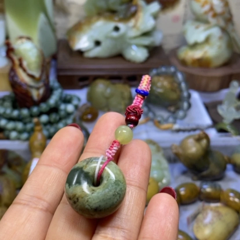 【闪购商品】蛇纹石玉钥匙扣未镶嵌允*