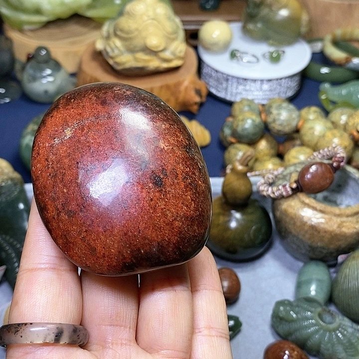 岫岩河磨玉（透闪石质玉）富甲未镶嵌
