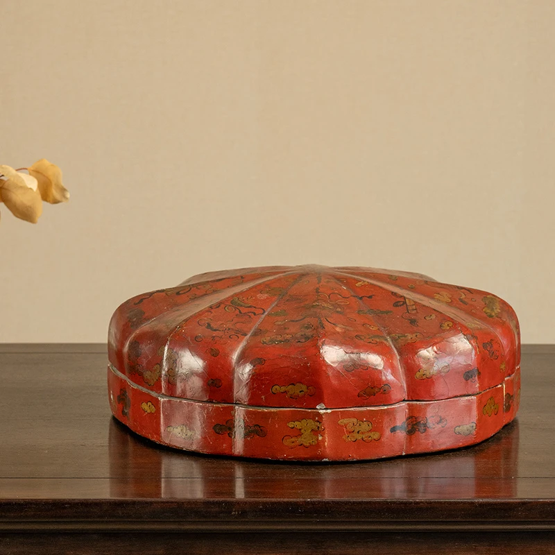 清代 朱漆彩绘暗八仙花口捧盒 古董收藏品