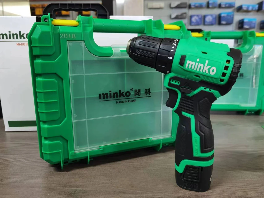 特价锂电钻18w两电一充