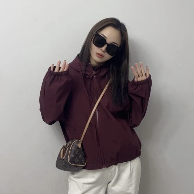 韩版外套女短款长袖2025新款宽松百搭上衣休闲时尚冲锋衣夹克