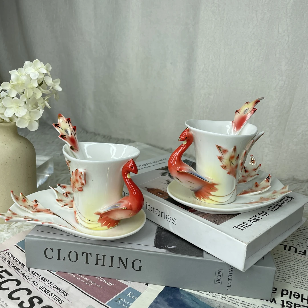 陶瓷中式浮雕手绘创意红粉色孔雀咖啡杯