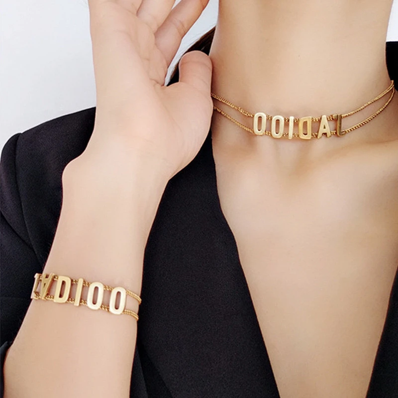 铜合金项链 项链手链套装D家复古字母choker双层链条个性轻奢气质