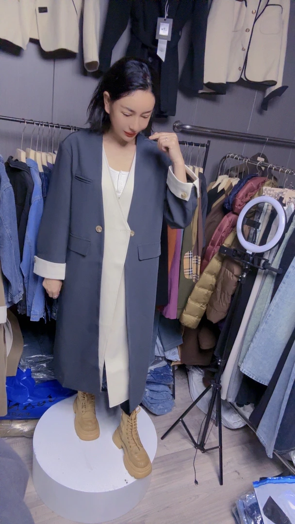 女装外套西装款式