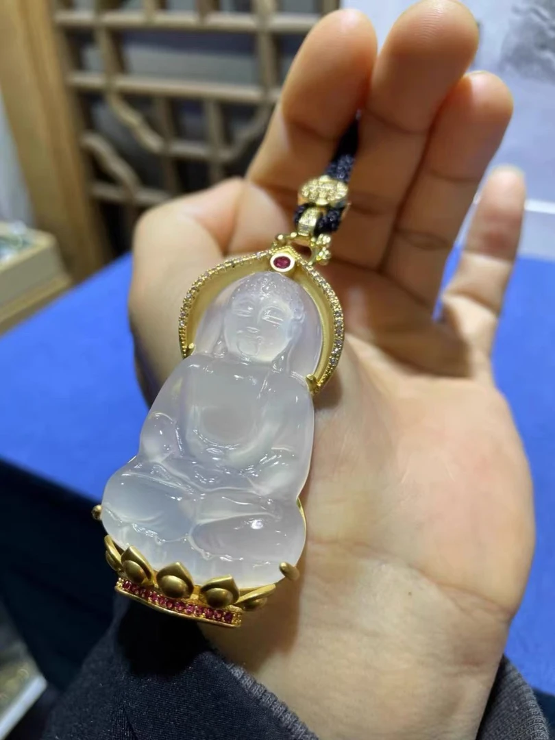 基地发货带证书金色福臻藏品质高冰高透A货镶嵌大日如来