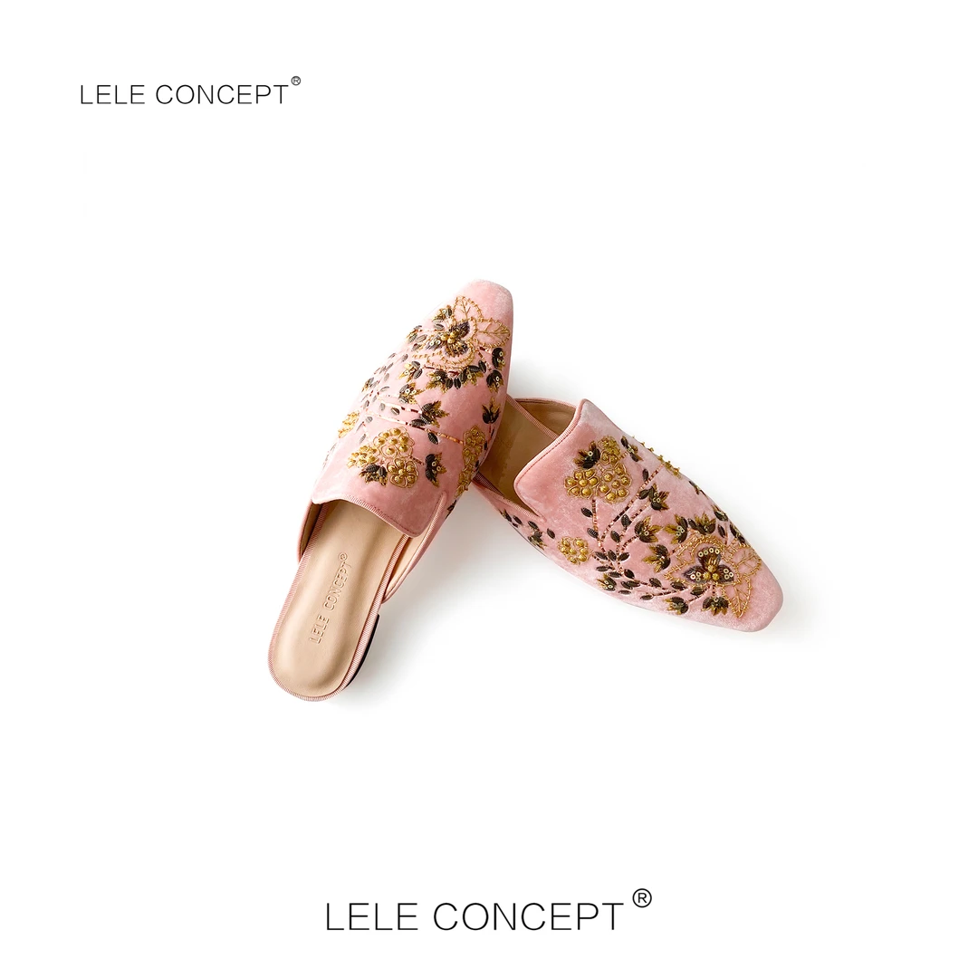 LELE CONCEPT | 时尚复古潮流气质轻奢感刺绣丝绒鞋X0128