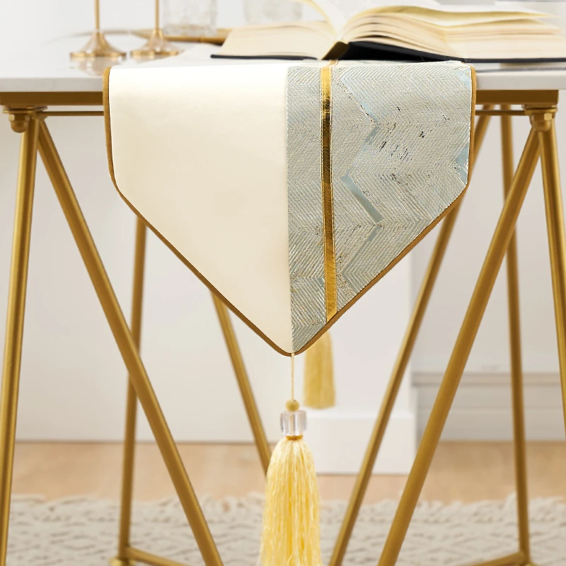 轻奢风桌旗现代简约餐桌布艺长条装饰布北欧茶几旗高端中间桌布条