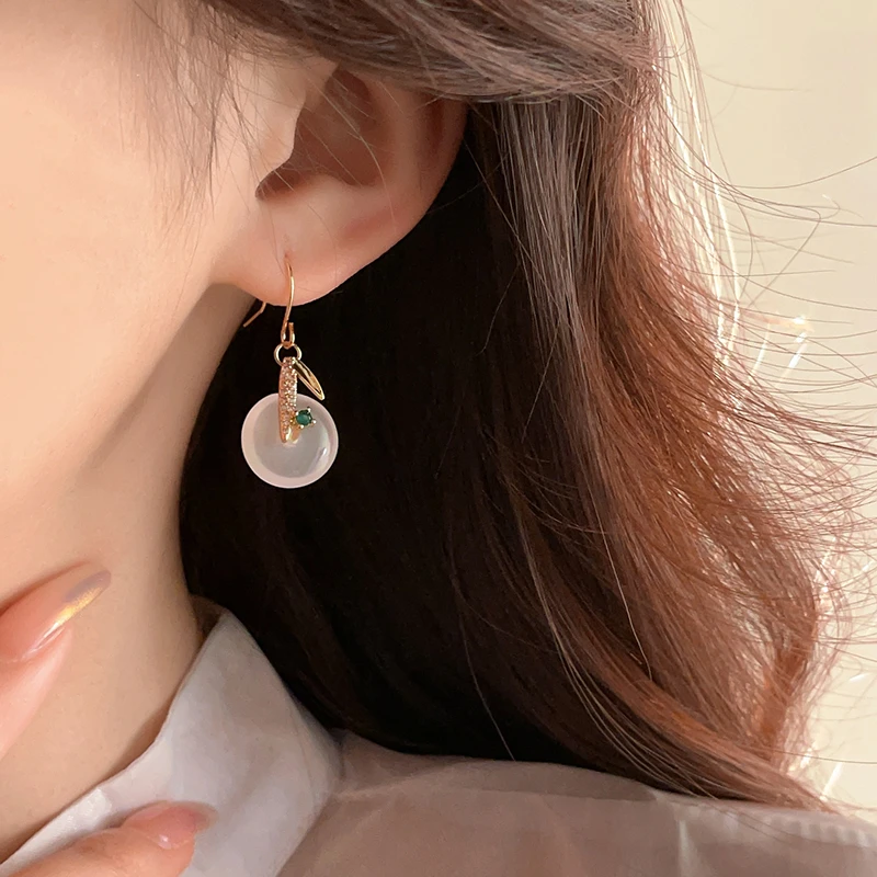 铜合金耳饰 复古国风平安扣耳环女新中式气质耳钉轻奢高级感耳饰