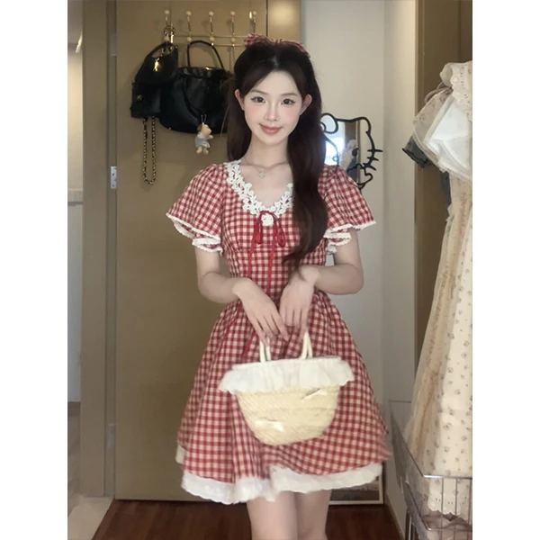 红色格纹连衣裙女夏季新款法式泡泡袖抽绳褶皱收腰显瘦小个子长裙