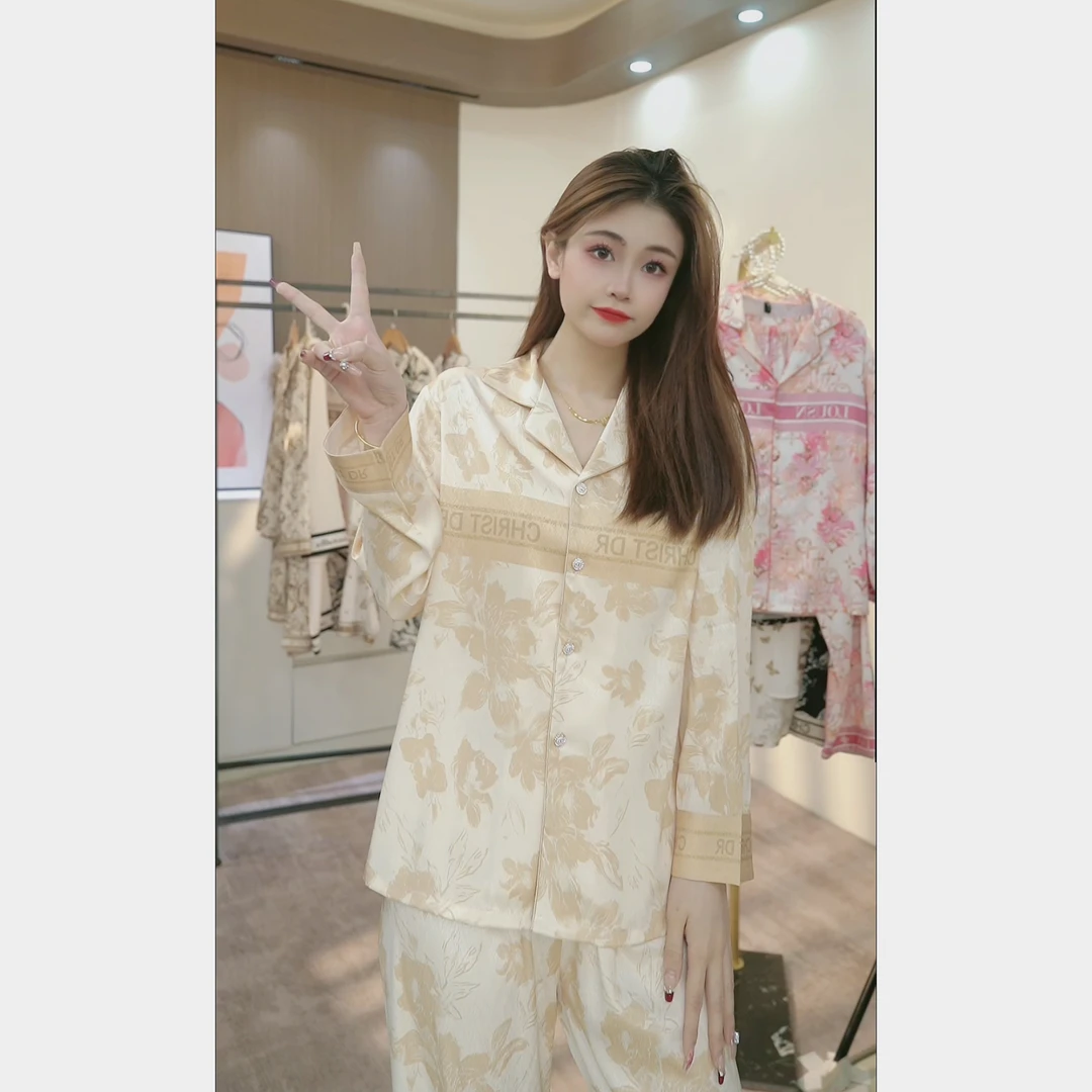 【秀秀家】春季上新《金蝴蝶》印花丝质高定网红舒适睡衣长袖长裤