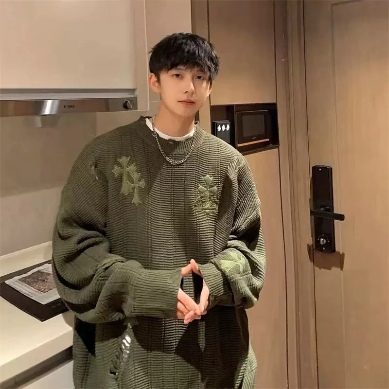 设计感刺绣毛衣   秋季新款男士简约宽松上衣24004