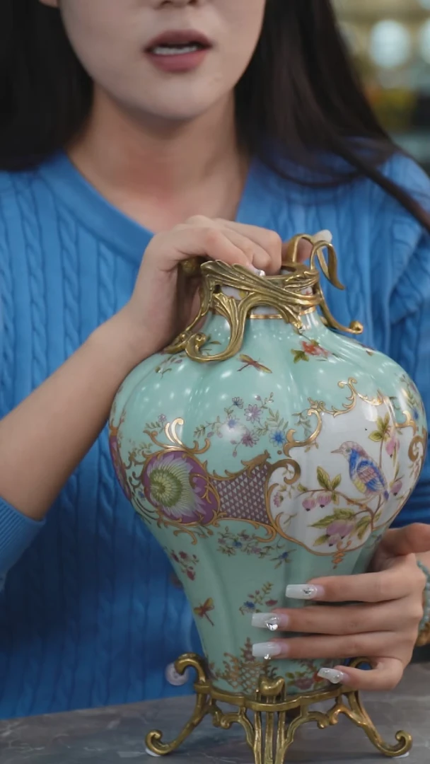 【闪购商品】骨瓷米多家中古美物 如图所示  7386