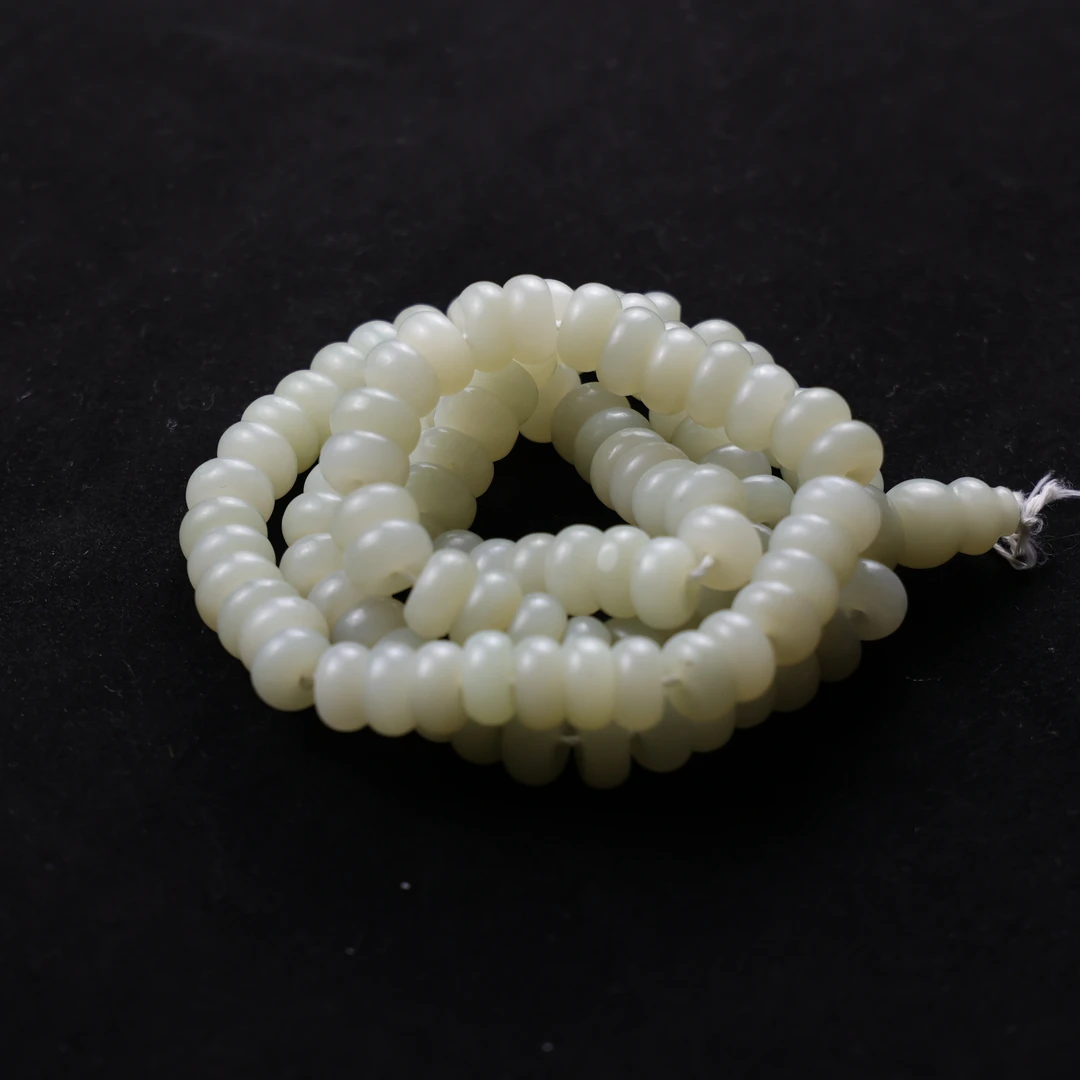 TCWWA02931清晚和田青白玉佛珠108颗