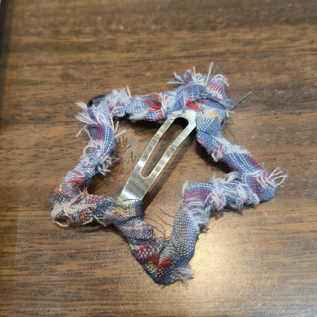 B144蓝色牛仔星星掰掰夹