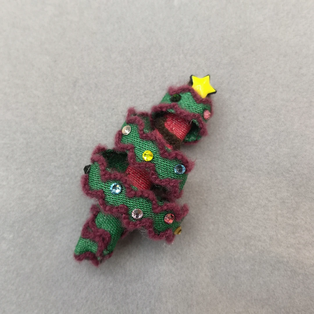A773星星圣诞树胸针