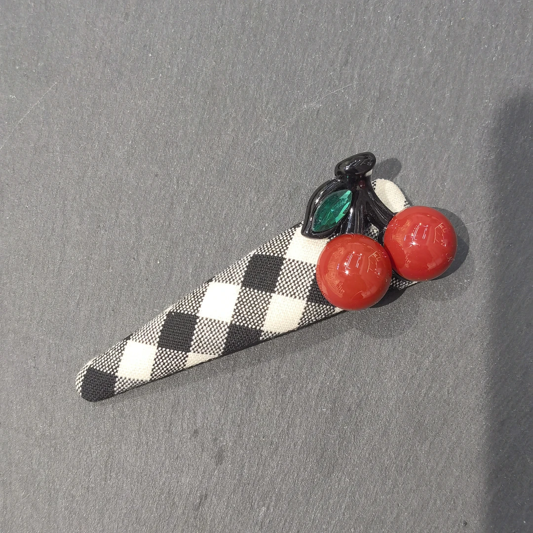 A021窄版黑色格子樱桃掰掰夹