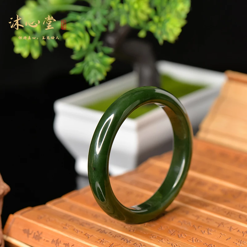 俄料和田碧玉菠菜绿油膏料7号红皮老料女款手镯高油性和田玉手镯