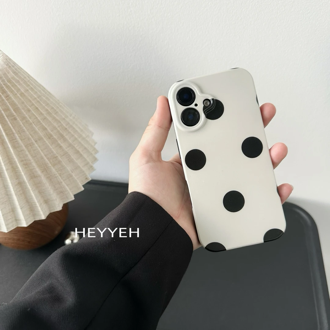 经典简约黑白波点适用iPhone16promax手机壳苹果15全包软壳12防摔