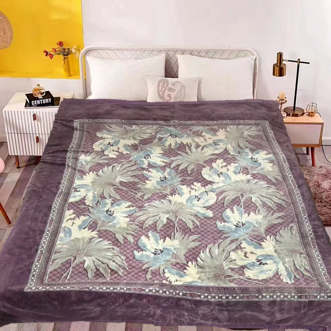 200*230cm 紫色矩形茉莉 双层 午睡毯多功能卧室加厚绒毛毯