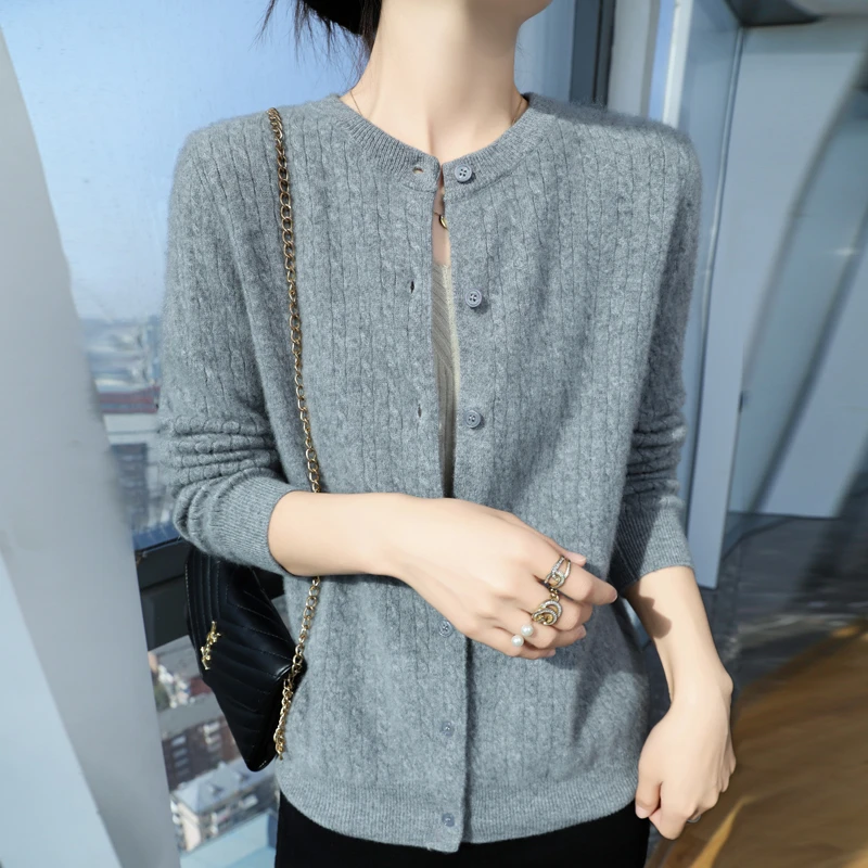 复古麻花长袖针织开衫女圆领毛衣外套2024秋季外搭设计感纯色上衣