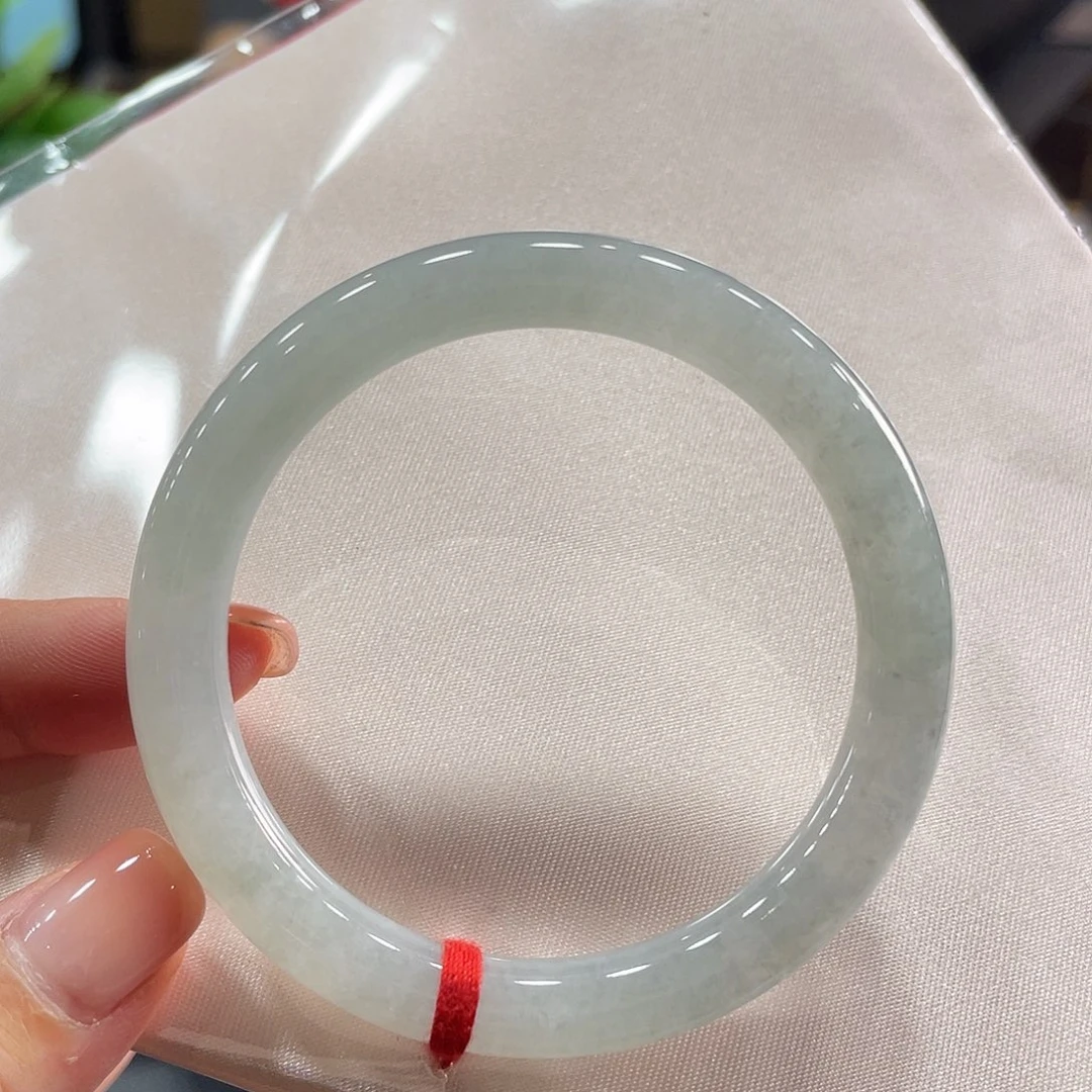 翡翠手镯未镶嵌2号