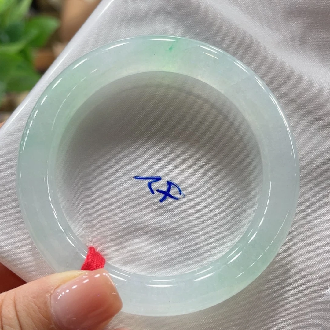翡翠手镯未镶嵌5号