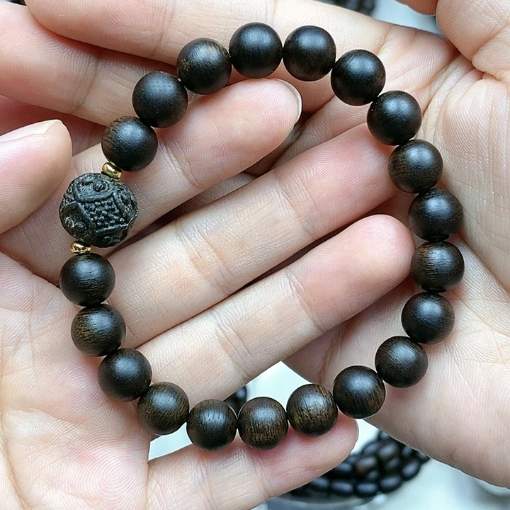 沉香手串云**越南芽庄白棋楠沉水料