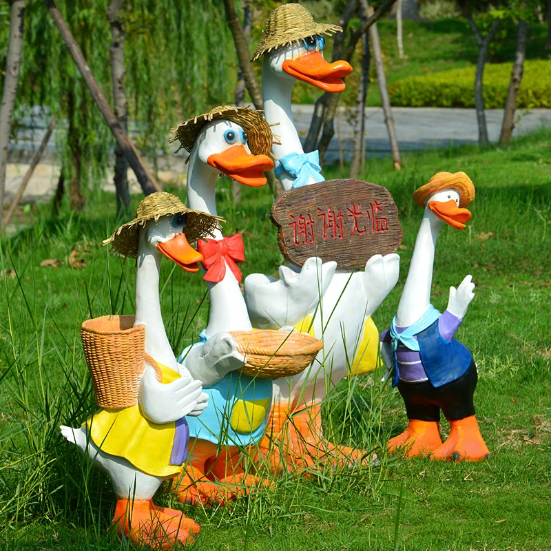 卡通草帽鸭摆件装饰花丛草地场景工艺小品雕塑景观花园庭院动物