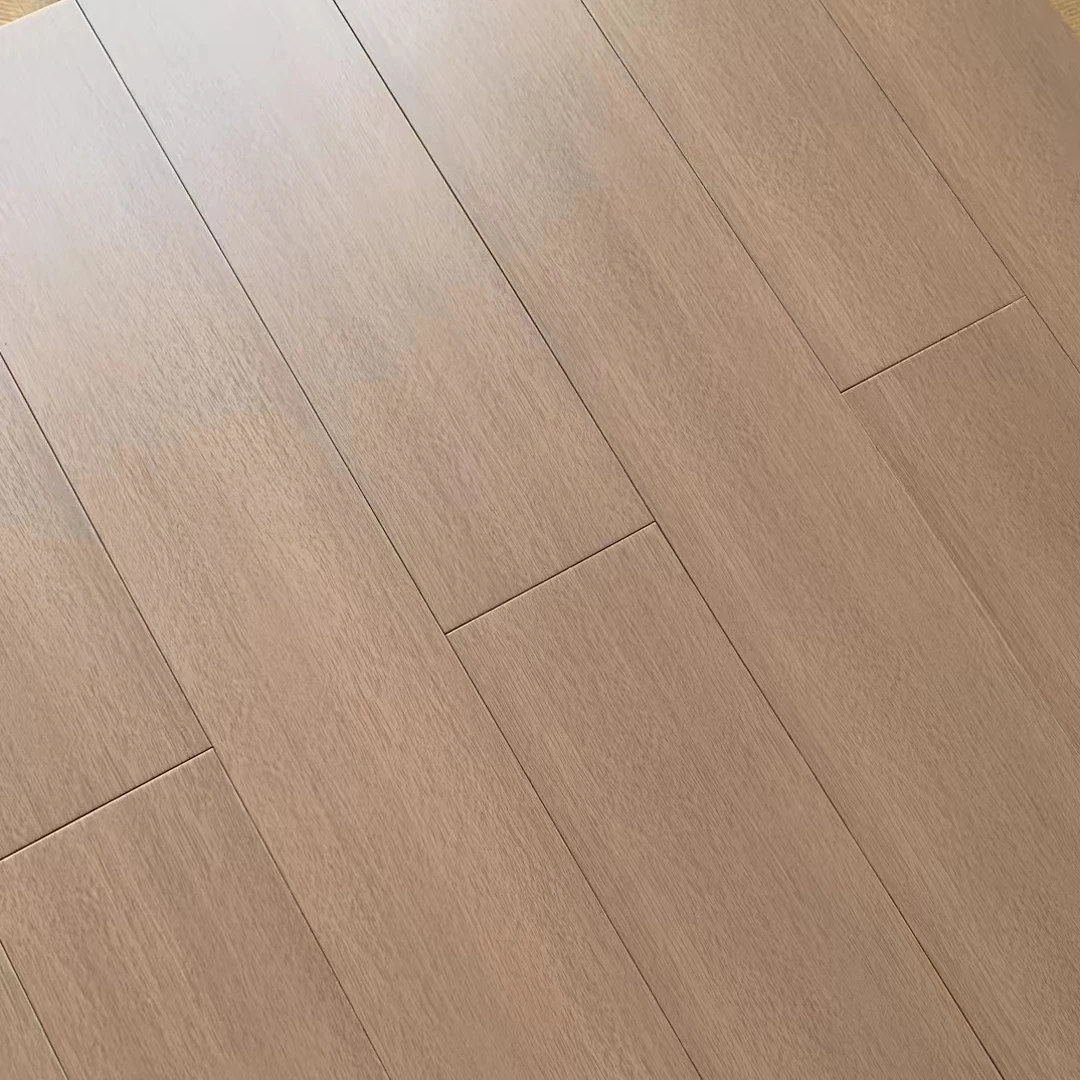 凯梵特地热锁扣纯实木地板