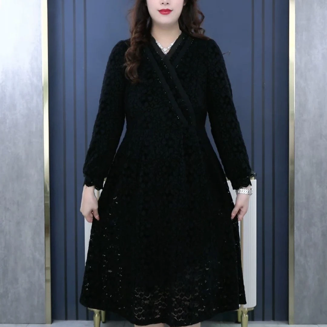 薇姐大码冬季新款气质显瘦时尚黑色宽松加宽加大显瘦女装250100