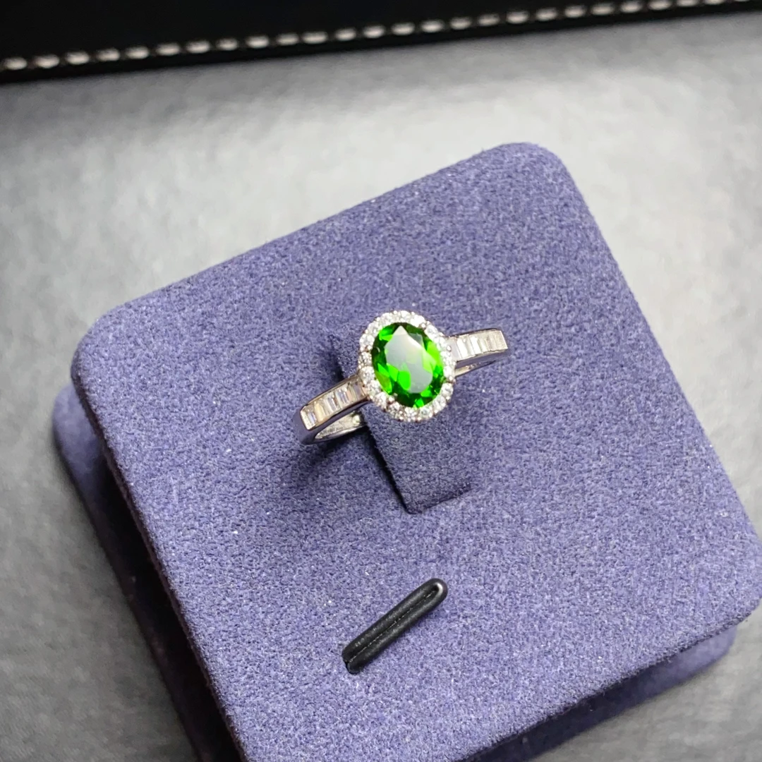 57021号S925银镶嵌天然透辉石戒指 主石5×7mm