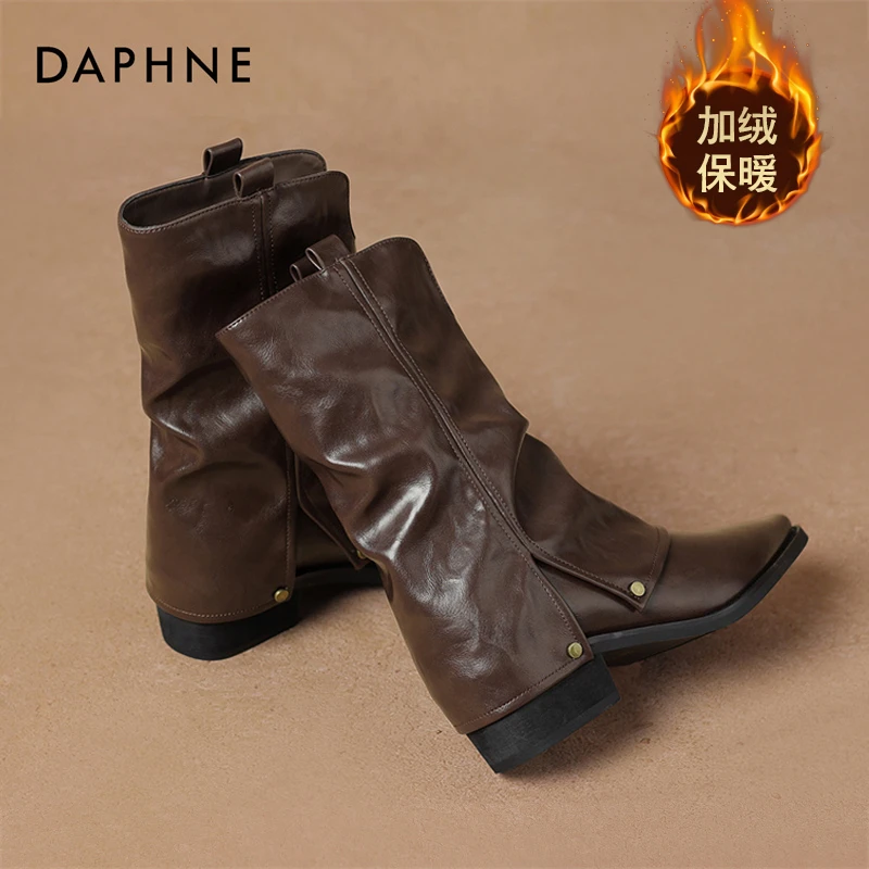 达芙妮尖头西部牛仔靴2025新款冬季加绒短靴复古大筒围裤管骑士靴
