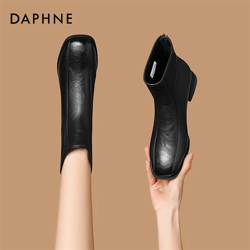 达芙妮女靴真皮软底软面粗跟短靴冬季新款英伦风简约马丁靴瘦瘦靴