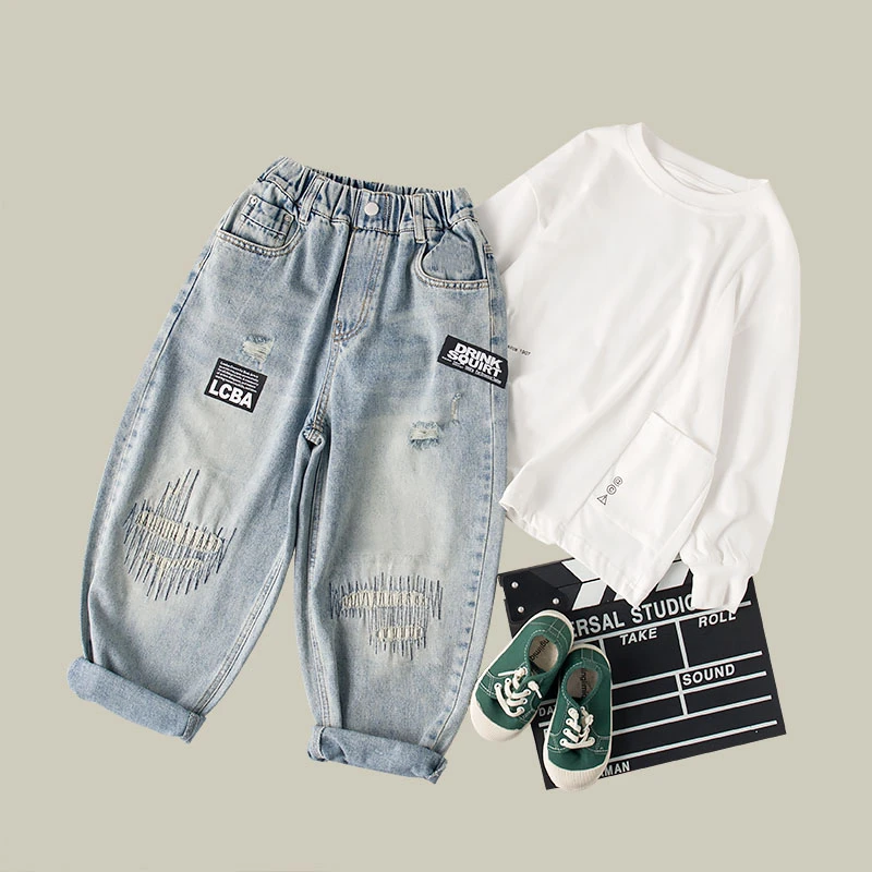 吴小越w326男童牛仔裤春季儿童绣花贴标中大童装帅气男孩春秋款