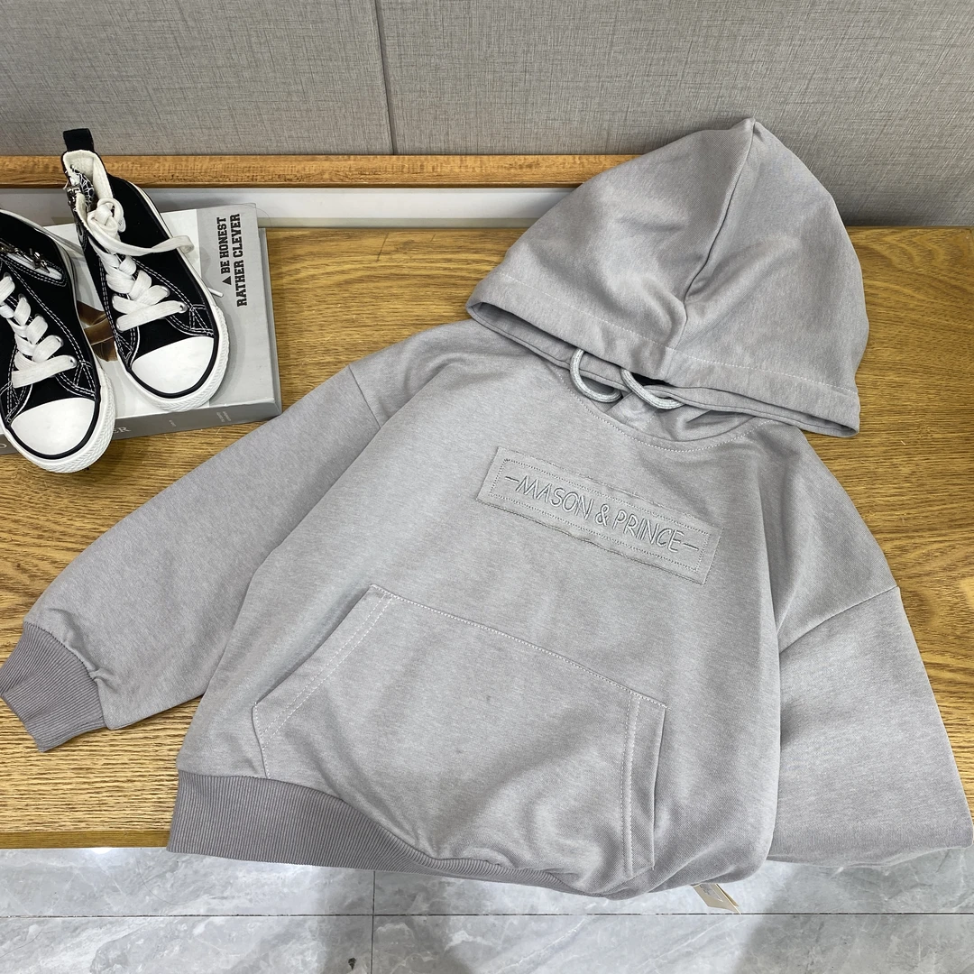 吴小越zb1225新品时尚儿童秋款新款卫衣休闲百搭圆领卫衣春秋宽松