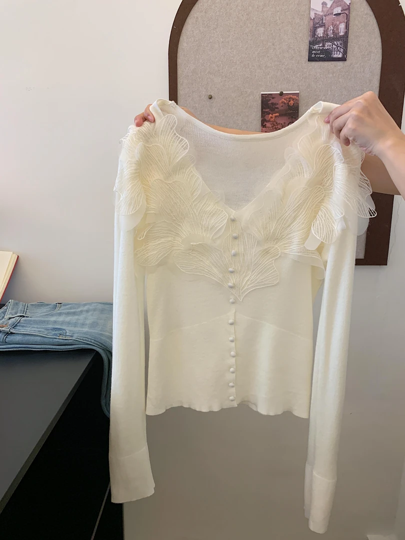 2025早秋新款韩系千金贵气风拼接蕾丝打底长袖针织百搭时尚纯欲风