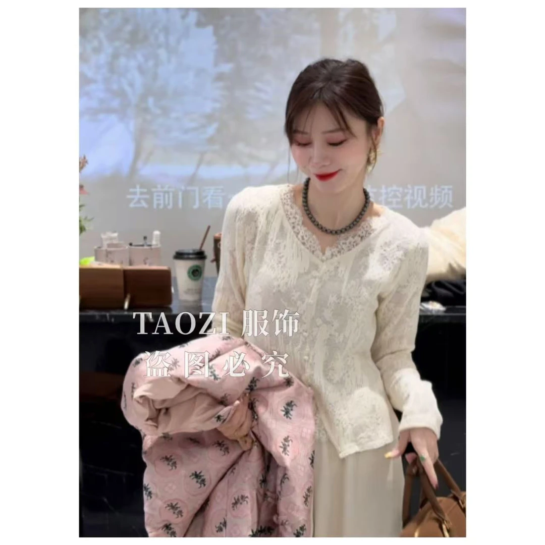 【桃子自制】11200 自留推荐 特别美的冬款针织蕾丝上衣