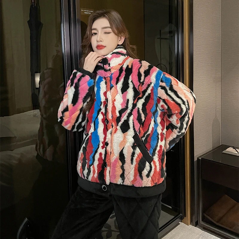 三昌2024新款女士珊瑚绒睡衣女冬季三层加厚加绒法兰绒家居服套装