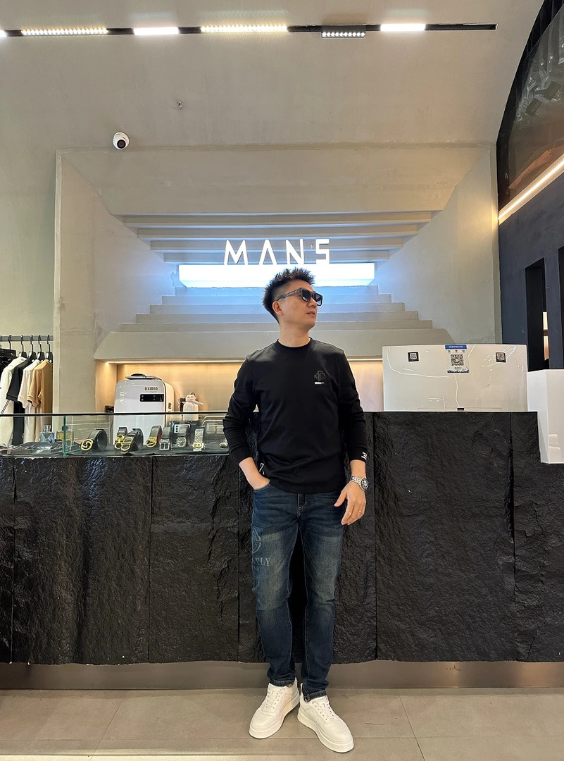 MANS名店-2023冬季新品百搭简约打底衫-ZH-668