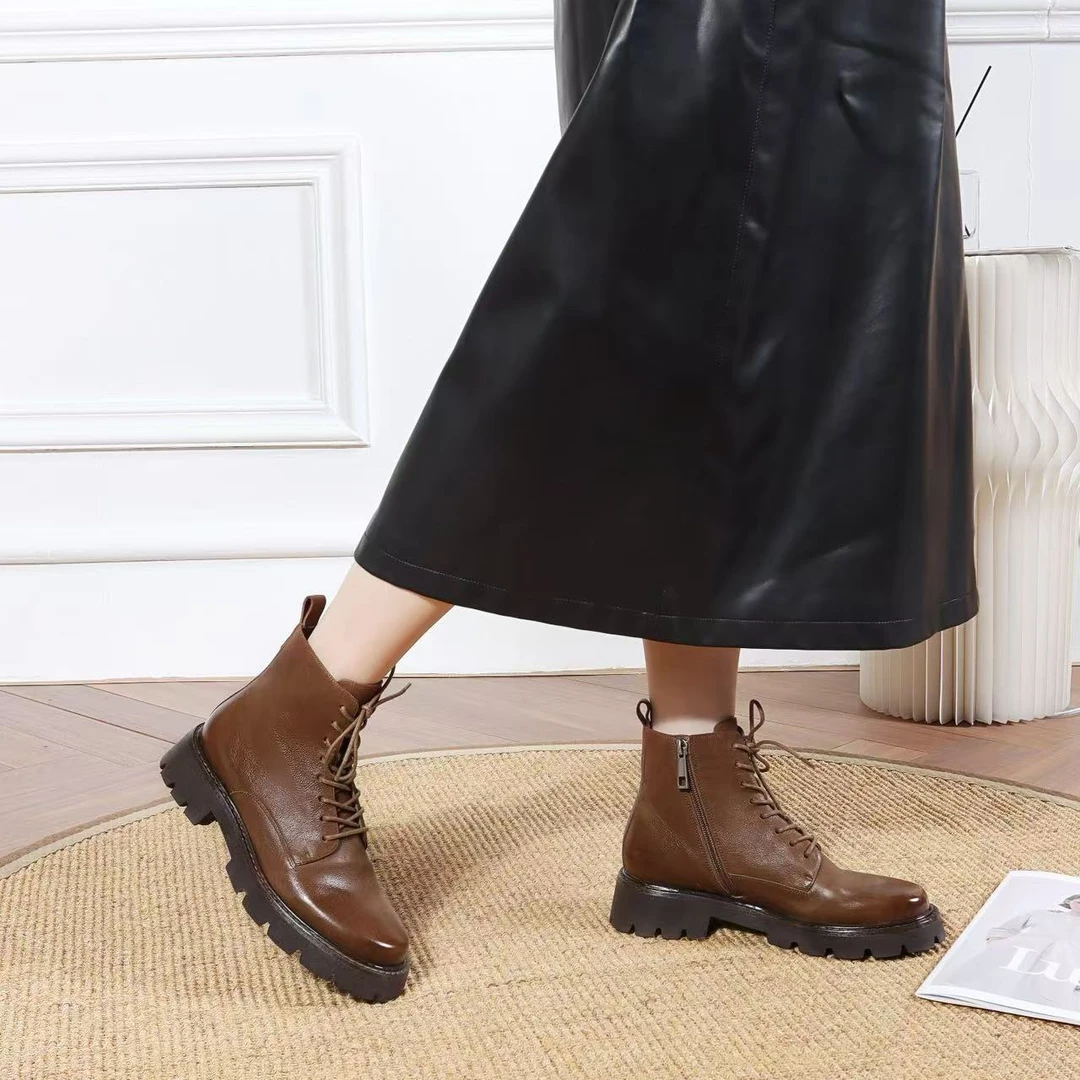 LI AJIGIRL/阿吉女·原创设计 经典不过时~百搭马丁靴#23D16B-01