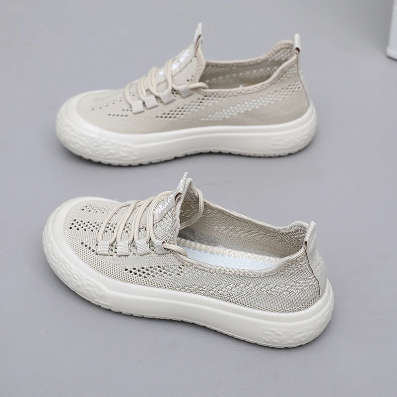 2025新款布鞋时尚百搭休闲鞋镂空透气懒人鞋轻便防滑一脚蹬平底鞋