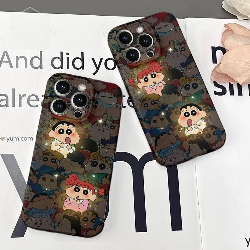苹果14蜡笔小新手机壳iPhone13菲林壳12新款x/xsmax情侣壳11硬7/8