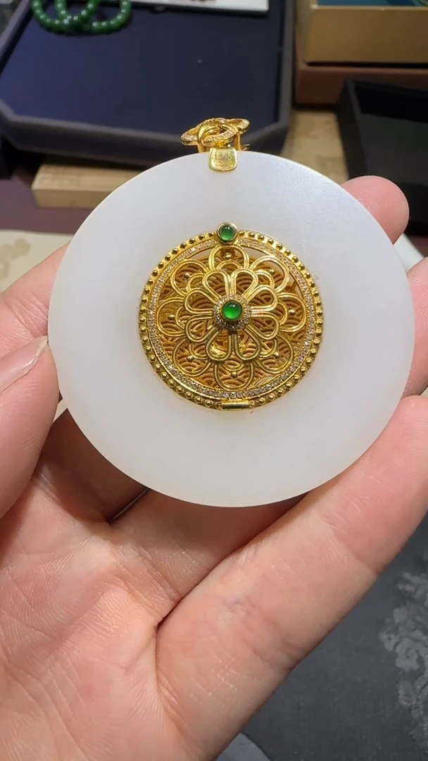 【闪购商品】和田玉【钰1016】4518K金镶嵌9007