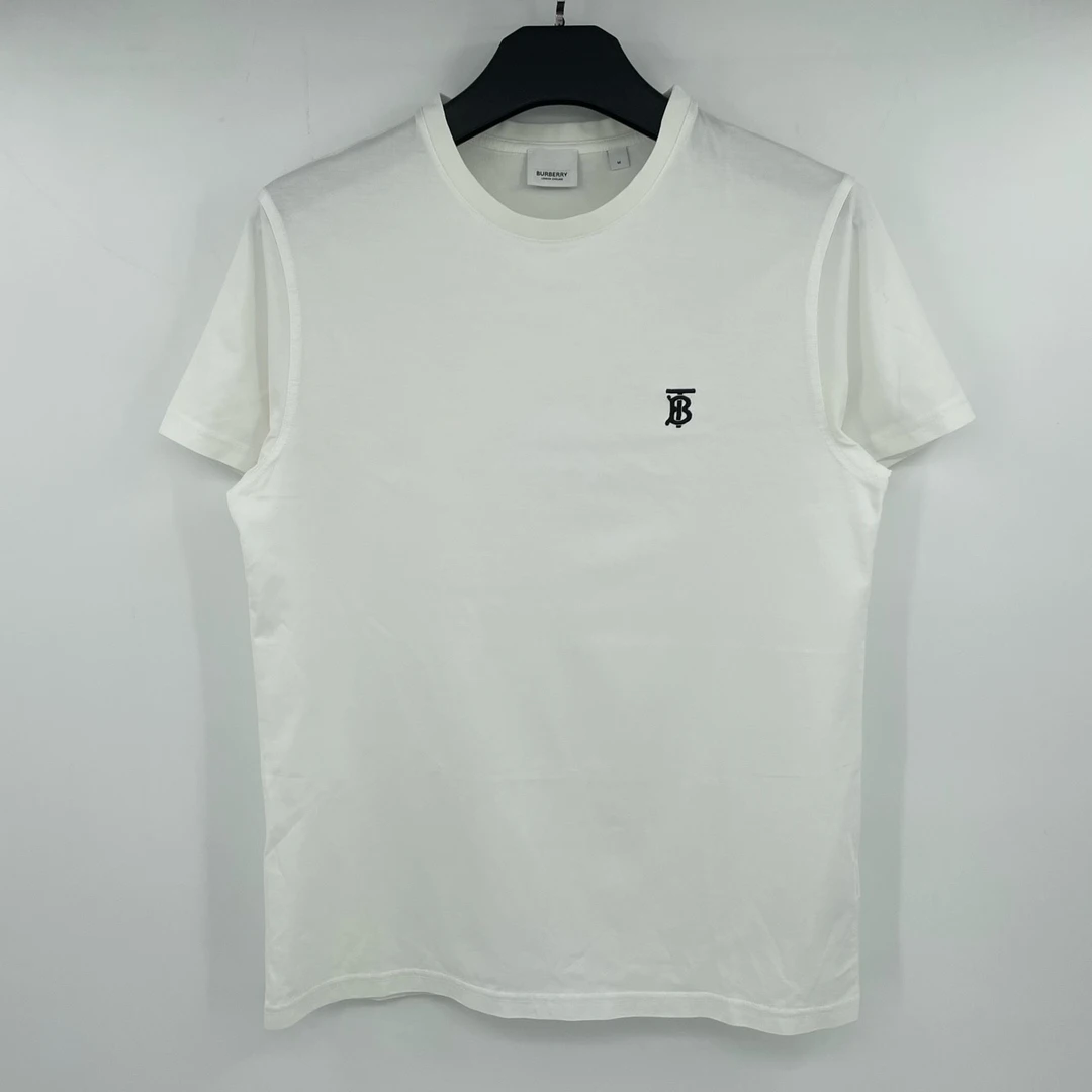 99新 BURBERRY/博柏利 胸前TB刺绣短袖 M BBC2405280003