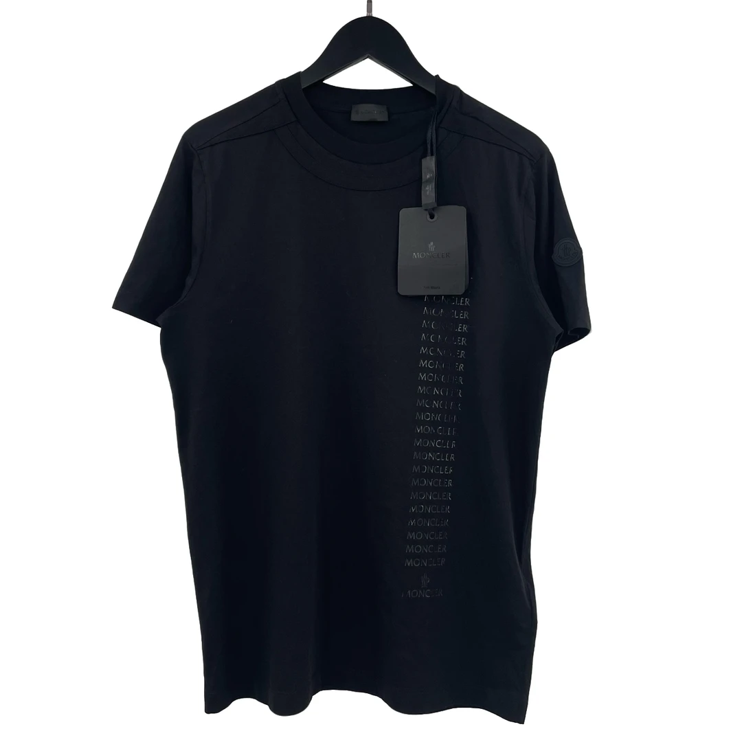 全新未使用 MONCLER 黑色弹幕字母短袖 L  叶子-1546