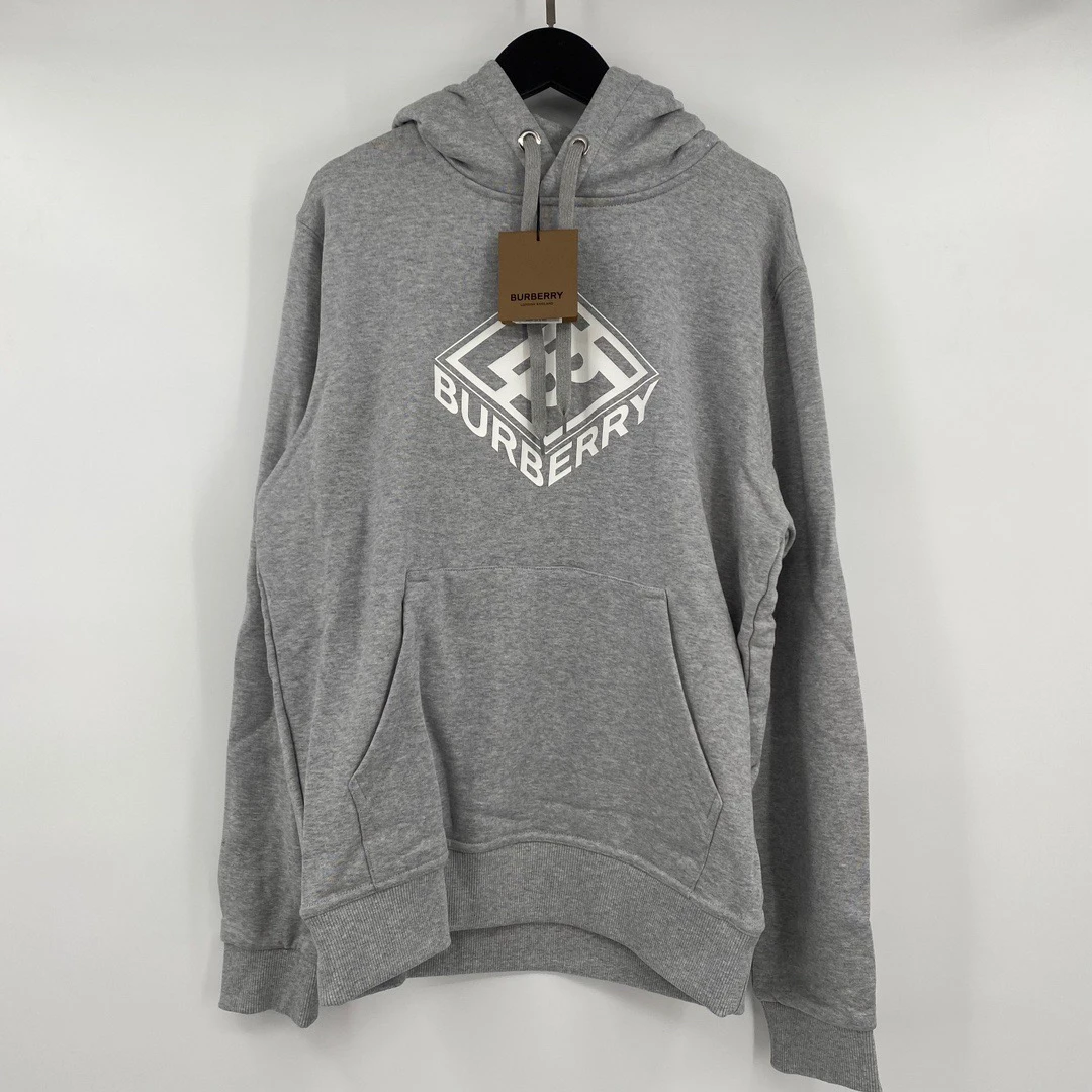全新未使用 BURBERRY/博柏利 灰色方块tb字母帽衫 叶子-745