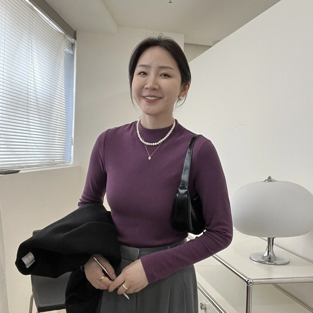 widelia秋冬新款百搭纯色加绒小立领打底衫 9585-1女士长袖显瘦